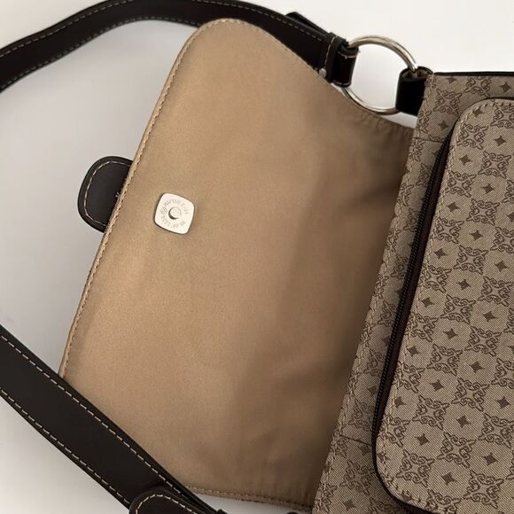 Liz Claiborne Villager Tan purse  NWOT - Picture 3 of 7